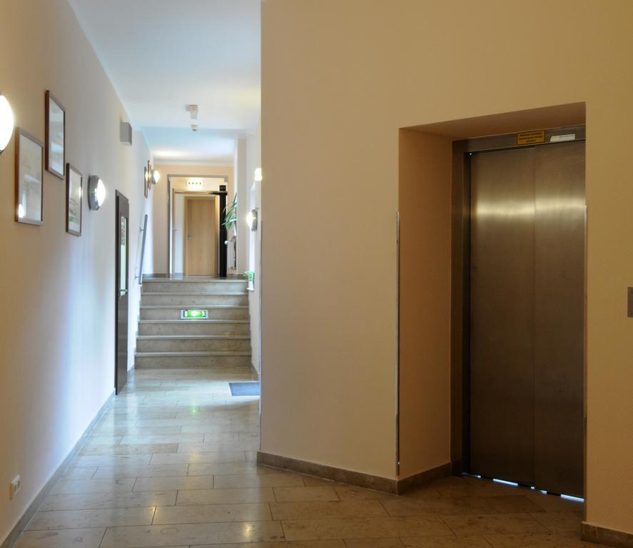 Döbelner Hof 3*